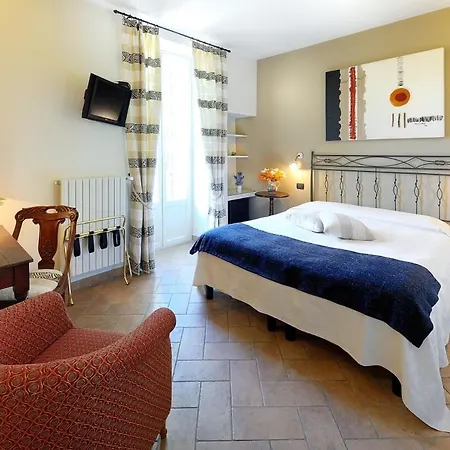 Lc Boutique Nocleg ze śniadaniem *