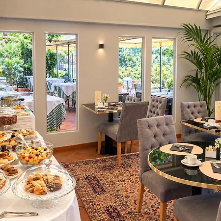 Lc Boutique Hotel